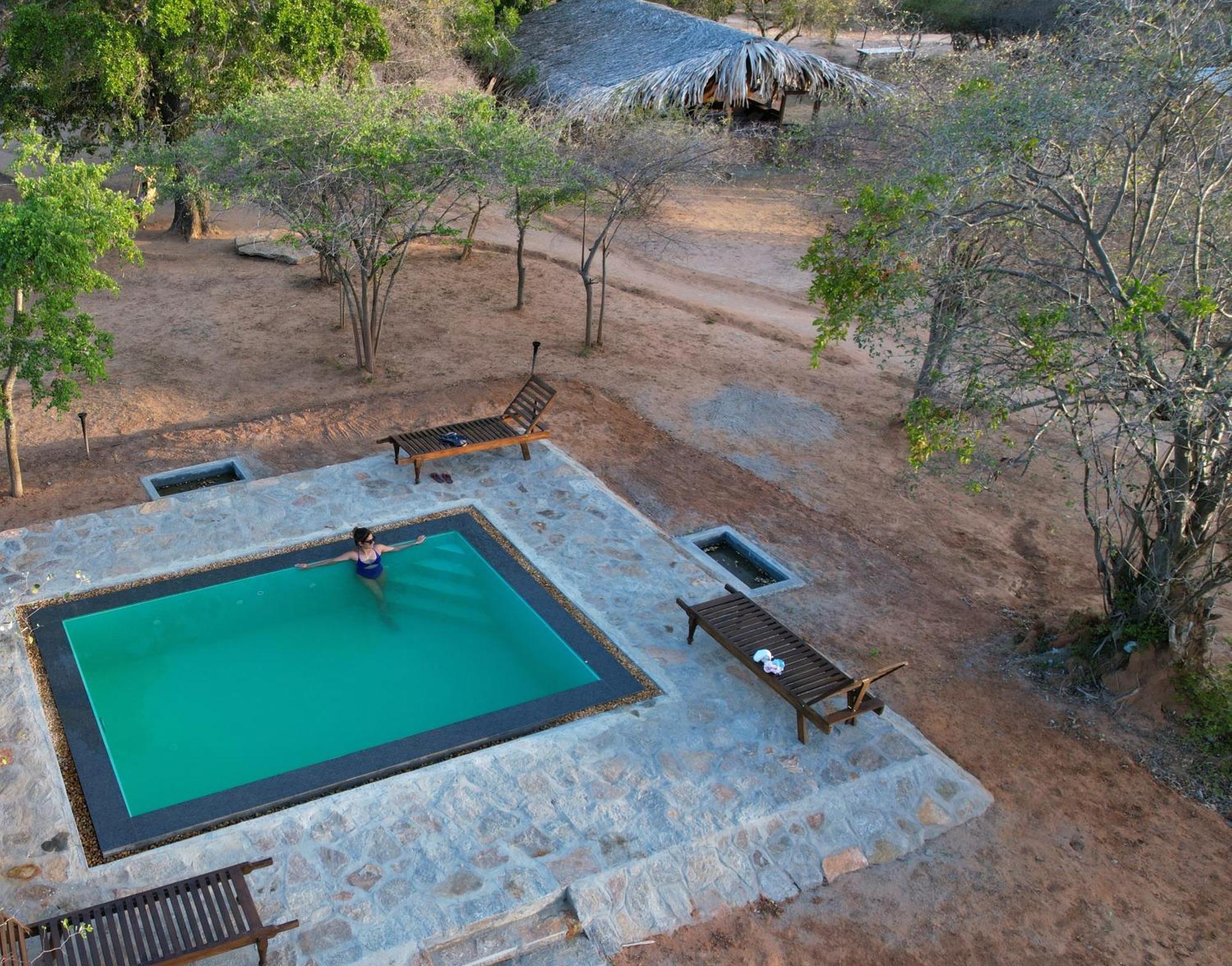 Hotel Yakaduru - Parque nacional Yala Exterior foto